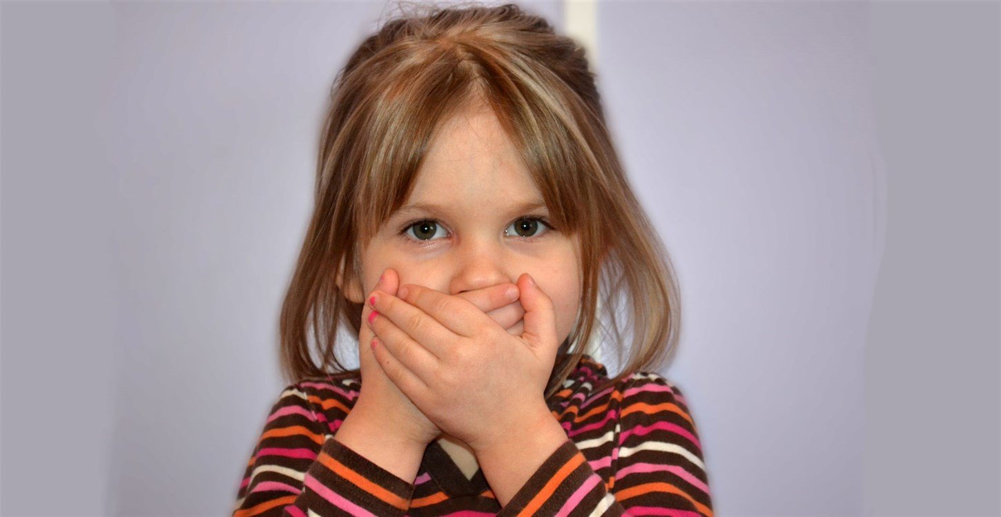 الصمت الانتقائي عند الأطفال.. وفرق بينه وبين التوحد؟