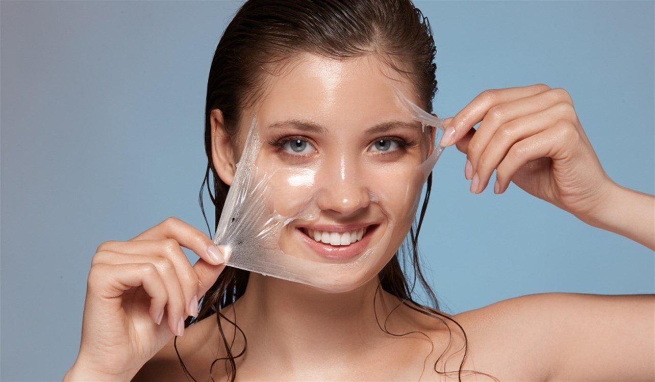 نصائح للتقشير والترطيب الطبيعي للبشرة