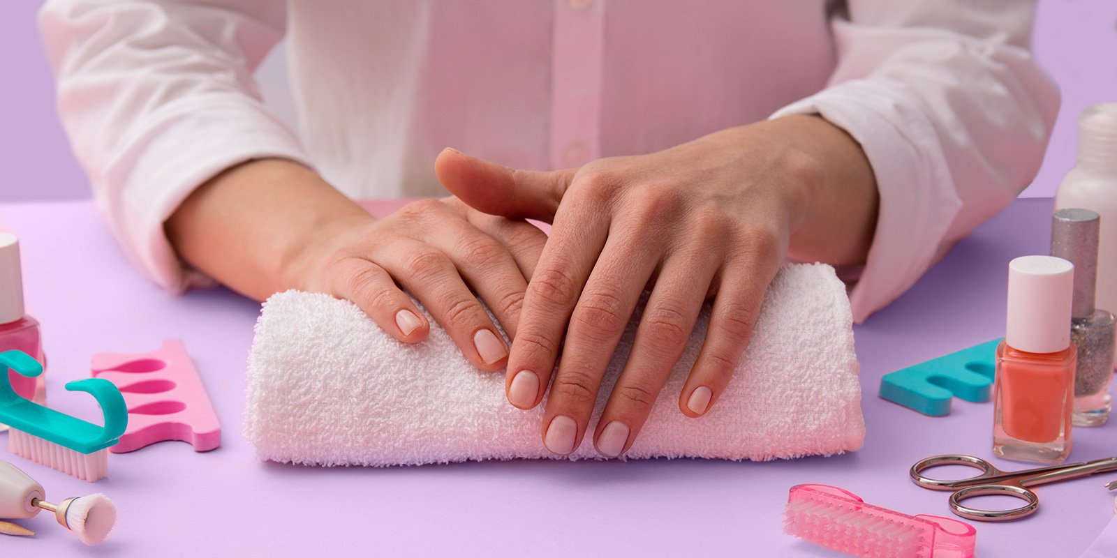 نصائح تجميلية للعناية باليدين والقدمين